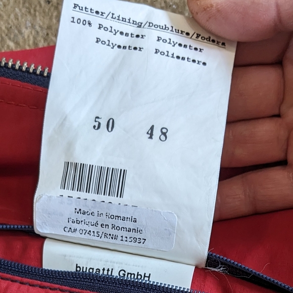 Bugatti Mens Sporty Windbreaker Jacket Size 40R( M-L) Red with Blue Trim - Picture 16 of 16